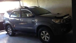 Toyota Fortuner V 2006 4x4 AT Gray For Sale 