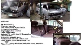 Family Van 2001 HYUNDAI GRACE FOR SALE