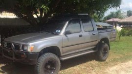 Toyota Hilux 1998 4x4 MT Grey For Sale 