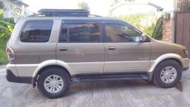 Isuzu Crosswind 2011 AT Gray SUV For Sale 