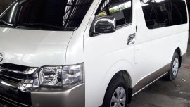 2016 Toyota Hiace Grandia GL Manual Diesel for sale