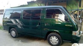 Nissan Escapade 2002 MT Green Van For Sale 