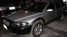 Like new Volvo XC70 AWD 2.5 for sale