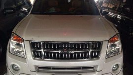 2012 Isuzu Alterra Urvan Cruiser 4x2 AT P650 for sale