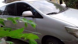 Toyota Innova G 2013 like new for sale