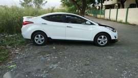 Hyundai Elantra 2013 White for sale