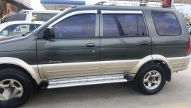 Isuzu Crosswind XUV 2002 AT Gray For Sale 
