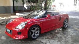 2000 RED Toyota Mrs for sale