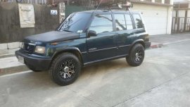 For sale Suzuki Vitara 1996 model and Toyota Hilux 4x4 matic