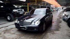 2007 Mercedes Benz E200 AT Black For Sale 