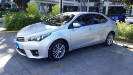 Rush!!! Toyota Corolla Altis G 2015