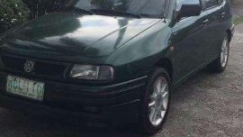 Volkswagen Polo Classic 1998 MT Green For Sale 