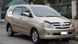 Good as new Toyota Innova 2006 for sale