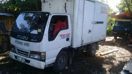 Isuzu Elf 4be1 Manual White Truck For Sale 
