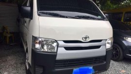 2016 Toyota Hiace Commuter MT White For Sale 