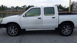 Well-kept Nissan Frontier 2002 for sale