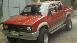 NISSAN Pathfinder Pick-up 4X4 MT Red For Sale 