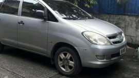 Toyota Innova e 2005 for sale