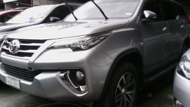 Toyota Fortuner V 2017 for sale 
