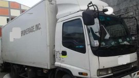 Isuzu Forward Reefer Van 6HH1 With Lifter For Sale 