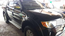Mitsubishi Strada 2008 4x4 for sale
