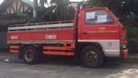 For sale 87 Isuzu 6-Wheeler Elf Truck