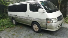 Toyota Hiace Super Grandia J 2002 model for sale
