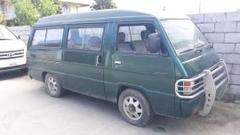 For sale 95 Mitsubishi L300 versa van