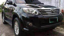 2012 Toyota Fortuner 25G DIESEL AT Black For Sale 