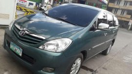 Toyota Innova G 2.5 2011 MT Green SUV For Sale 