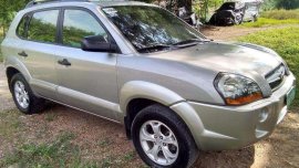 Hyundai Tucson 2009 gasoline manual transmission for sale