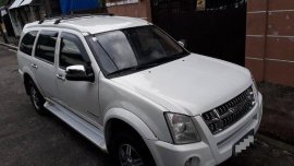 Isuzu Alterra 2010 3.0 MT White For Sale 
