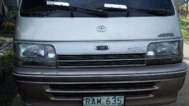 Like New Toyota Hi-Ace for sale