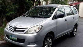 2011 Toyota Innova E AT Diesel Silver For Sale 