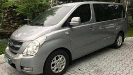 Hyundai Grand Starex 2013 cvx gold for sale