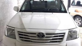 Good as new Toyota Hilux Fx 2011 for sale