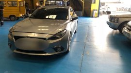 Mazda 3 2014 Top of the line for sale 