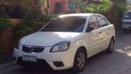 KIA RIO 2011 white for sale