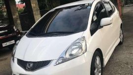 Honda Jazz 2010 white for sale