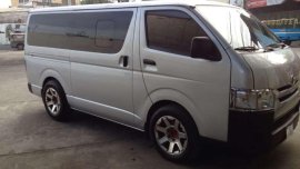 Toyota Hiace Commuter 2016 MT Silver For Sale 