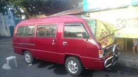 Mitsubishi L300 Versa Van 1994 MT Red For Sale 