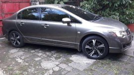 Honda Civic FD 2010 AT Gray Sedan For Sale 