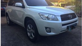 Toyota Rav4 2.4 gas 4x2 matic for sale