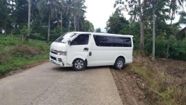 Toyota Hiace Commuter 2006 manual for sale.