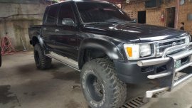 Well-maintained Toyota Hilux 1994 for sale