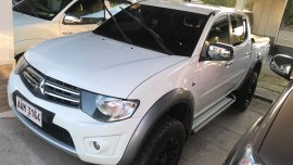 Mitsubishi Strada GLS - V Automatic 4x4 2014 for sale