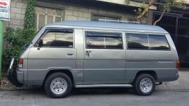 Mitsubishi L300 van for sale