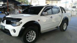 2009 Mitsubishi Strada 4x4 for sale
