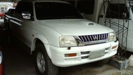 Mitsubishi Strada 2001 for sale