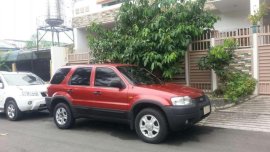2004 Ford Escape XLS AT Red SUV For Sale 
